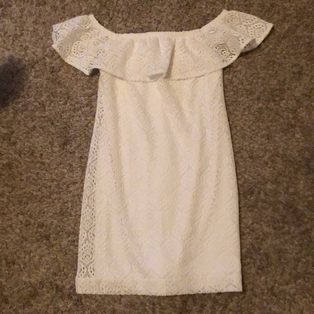 Lilly Pulitzer off the shoulder dress